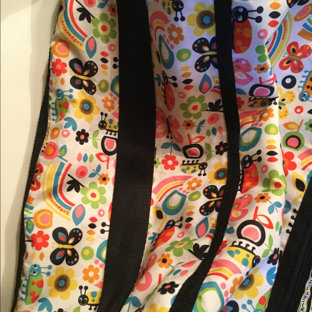 Lesportsac - image 3